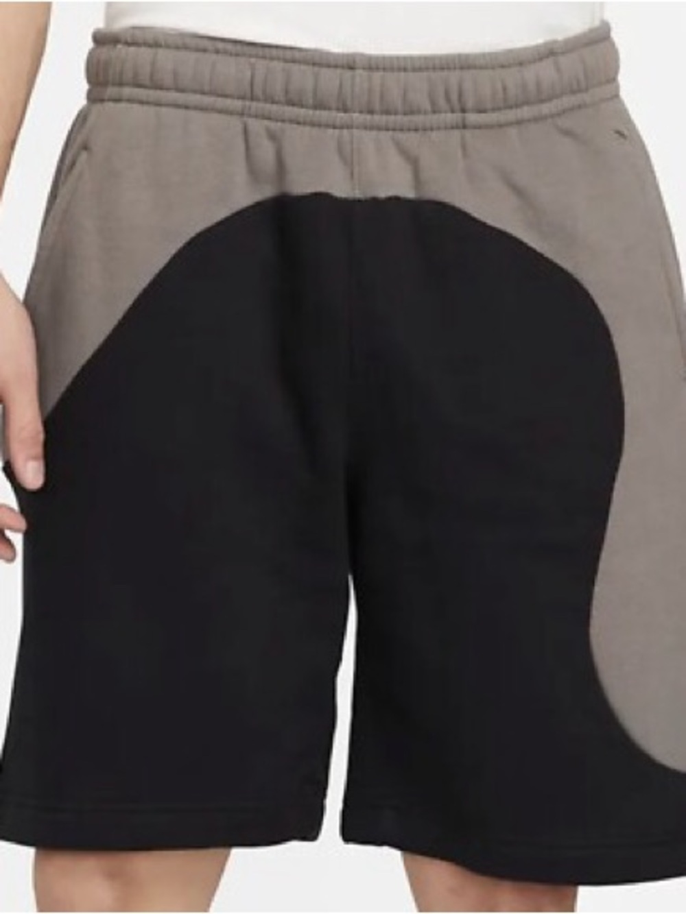 Nike Men’s Color Clash Fleece Shorts (Cave Stone/Black)